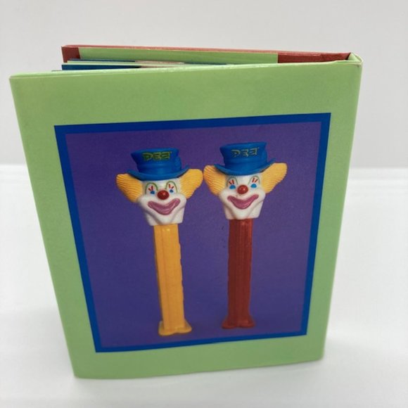 3/$25! PEZ: A LITTLE COLLECTIBLE BOOK - Picture 5 of 9